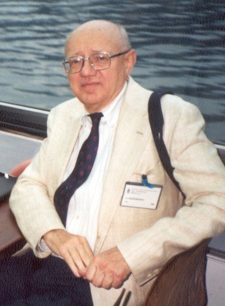 Stefan J. Medwadowski