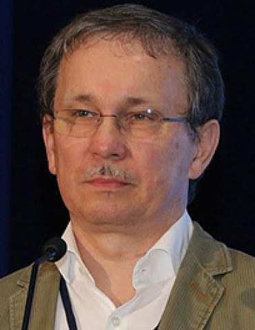 prof. dr hab. inż. Romuald Tarczewski