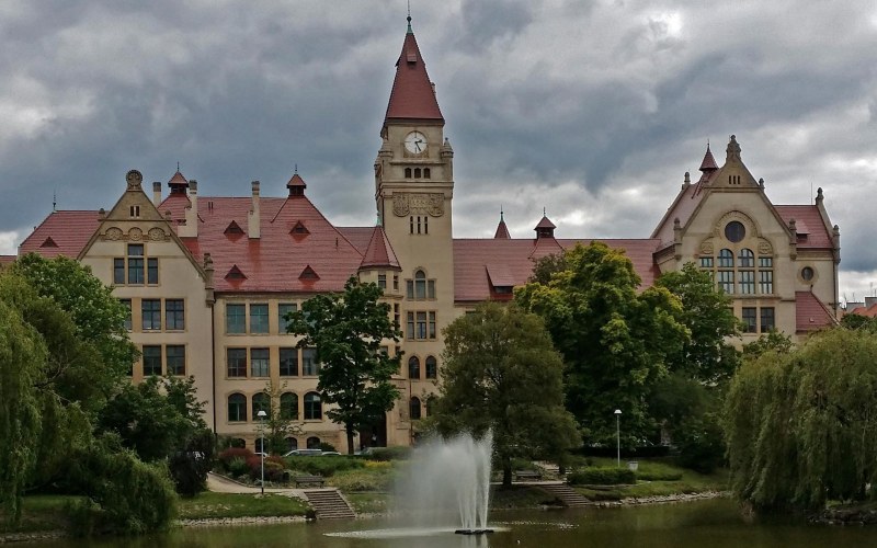 Virtual Meeting organized by Faculty of Architecture Wroclaw University of Science and Technology